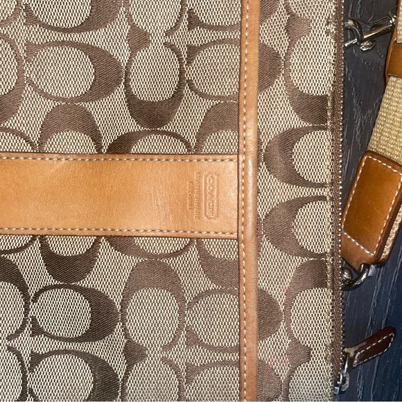 Pre Owned Coach Crossbody Bag - Picture 5 of 9